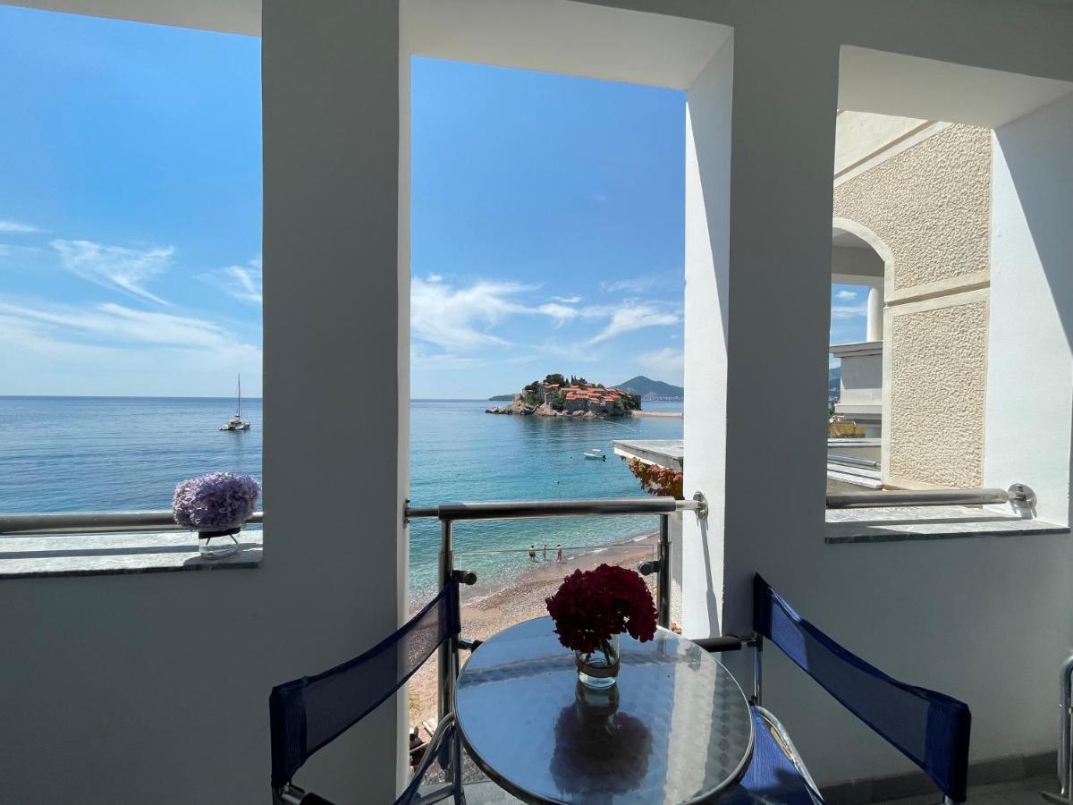 Plava Vila Beach Apartments Sveti Stefan Eksteriør billede