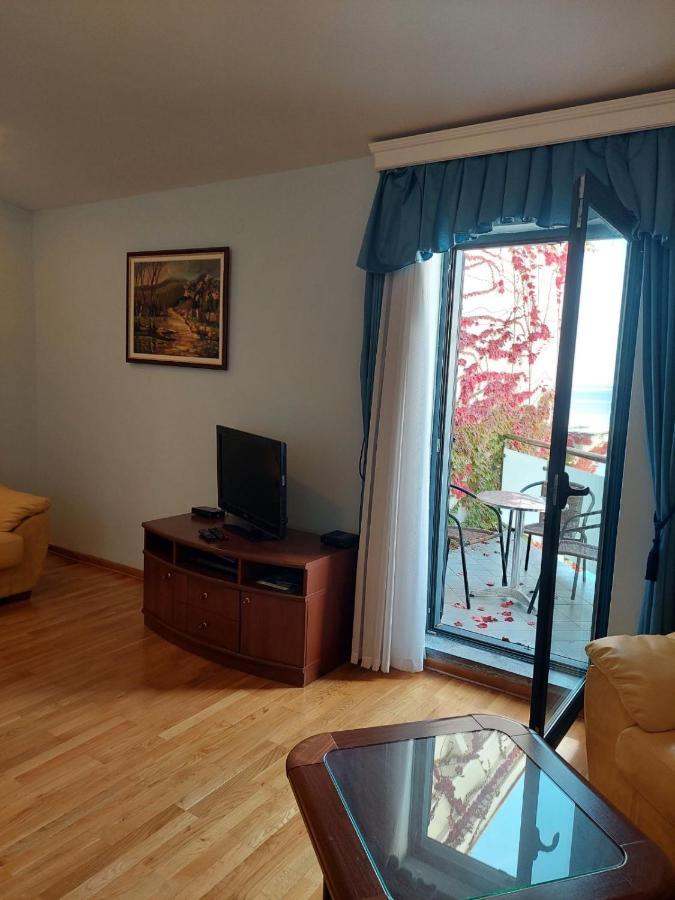 Plava Vila Beach Apartments Sveti Stefan Eksteriør billede
